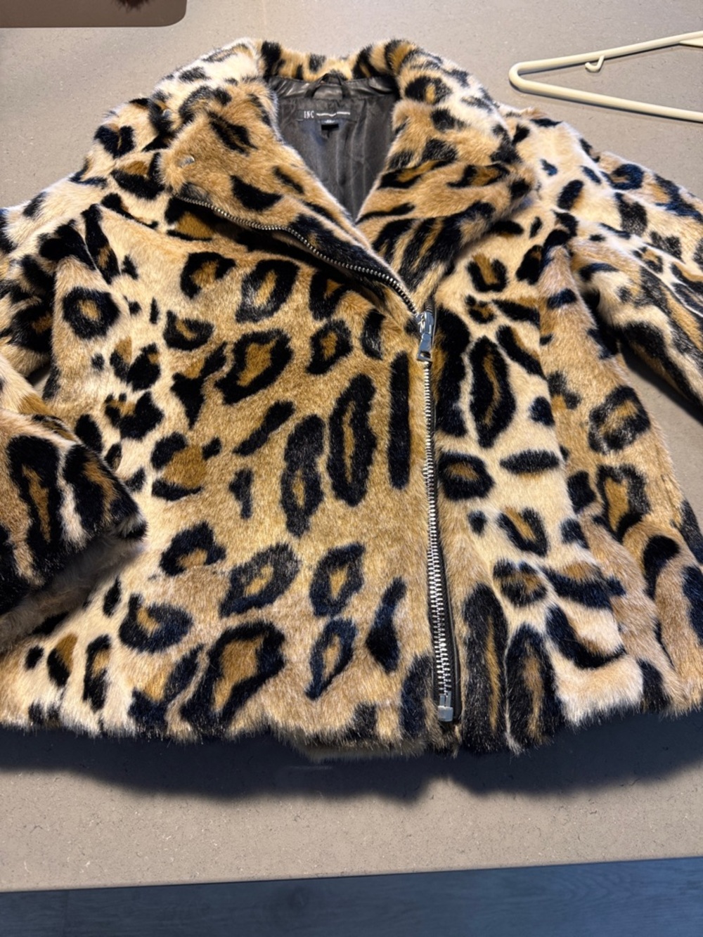 INC International Concepts Leopard-Print Faux Fur Jacket in Black & Tan - Picture 4 of 4